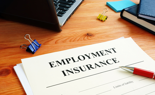 雇用保険料率とは？業種によって異なる理由や2022年度の雇用保険料率