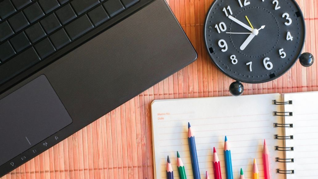 パソコンと時計