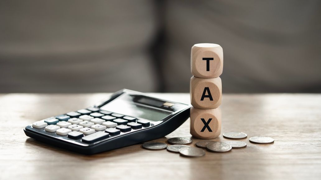 TAXのブロックと電卓