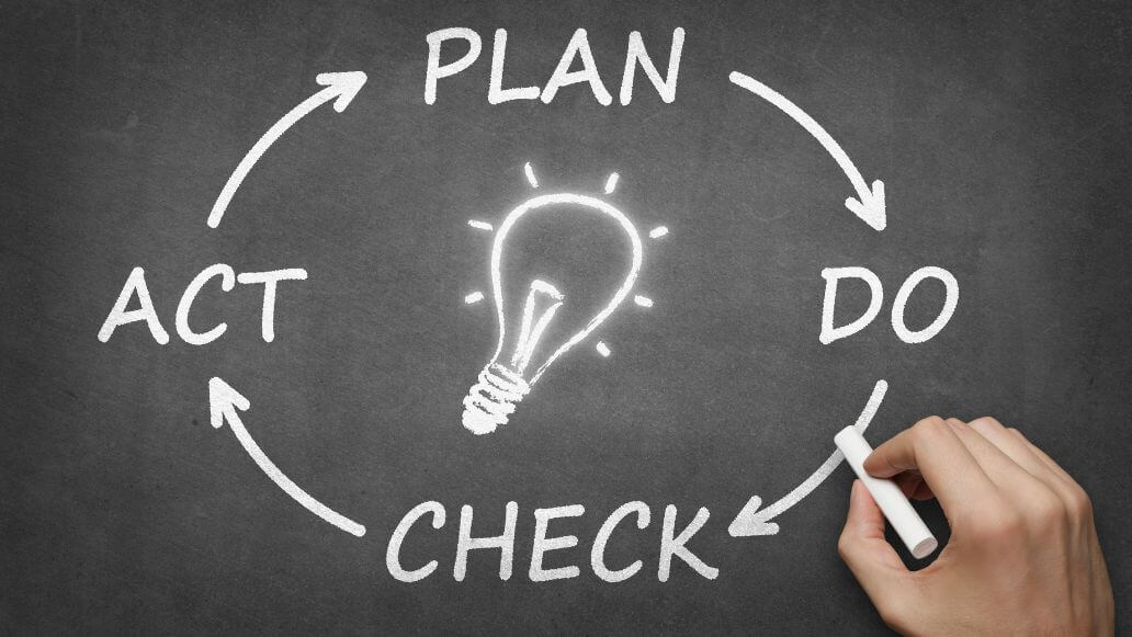 深呼吸する女性