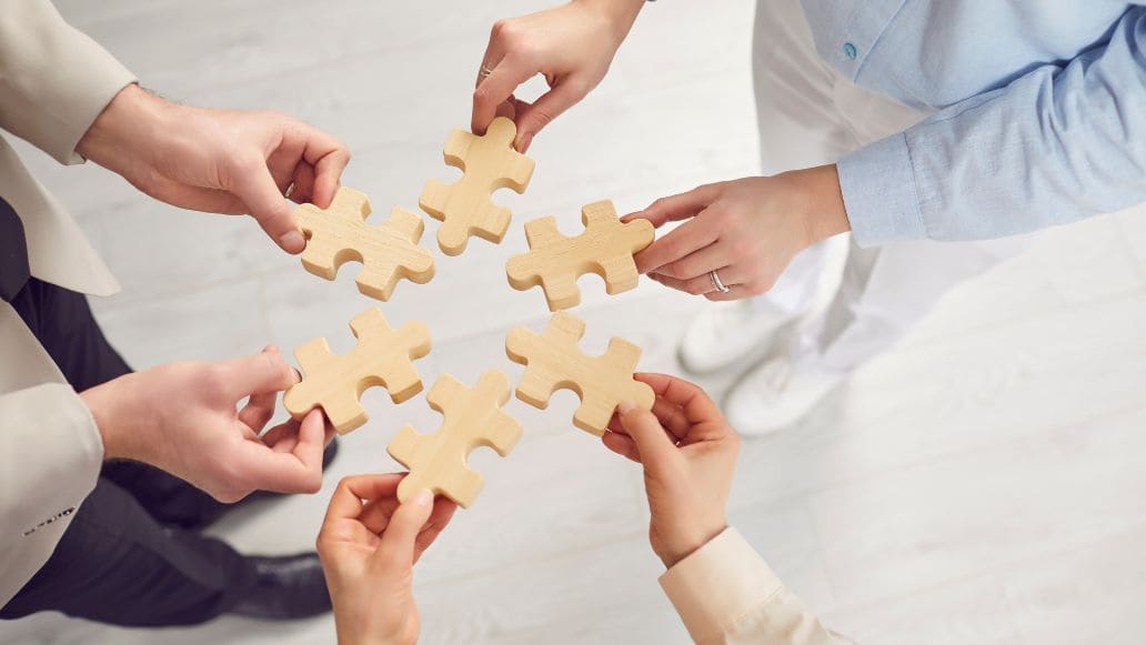 同じピースを持ち寄る